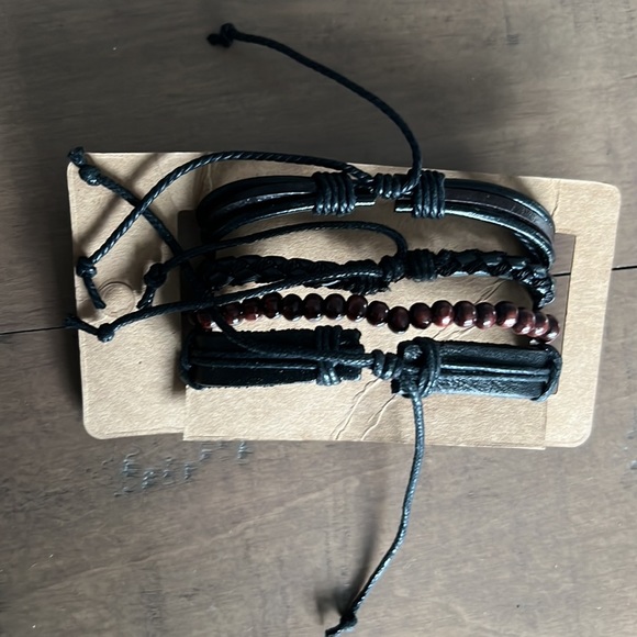 NEW Multilayer Leather Bracelets for Men Bracelet - Picture 3 of 5